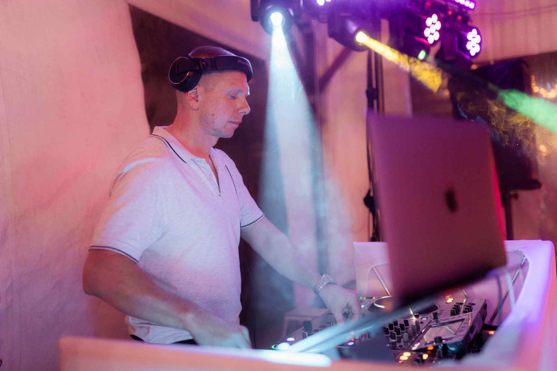DJ Dobai Esküvő DJ