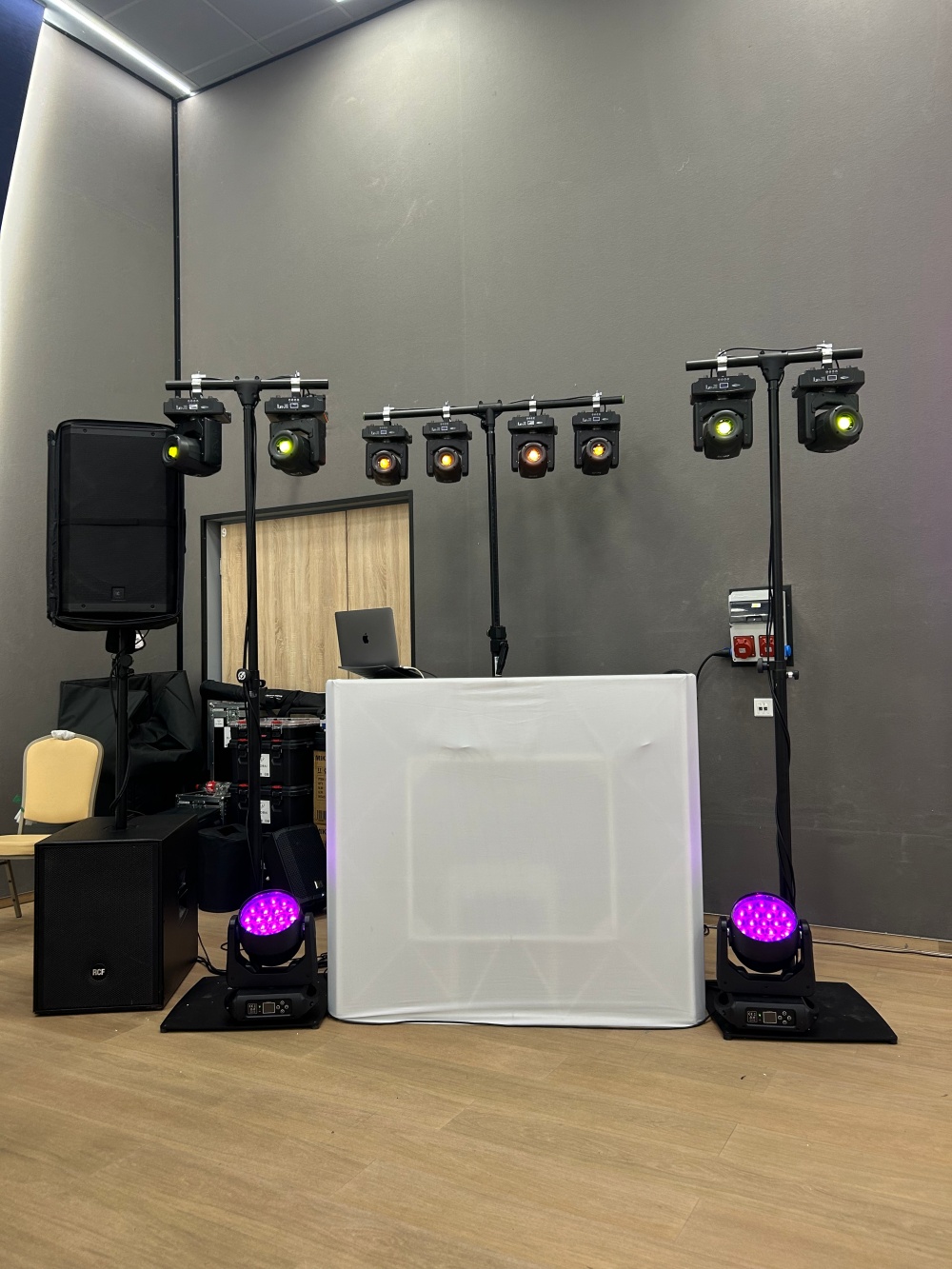 DJ Dobai DJ Setup